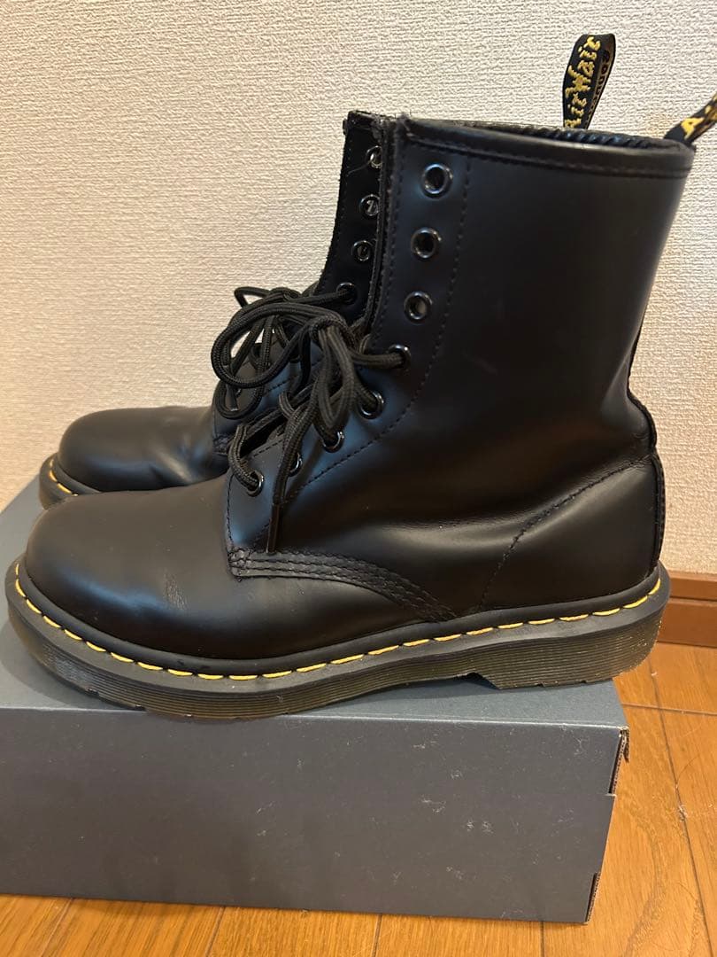 ドクターマーチンDr. Martens 8ホールブーツ25cm レディース