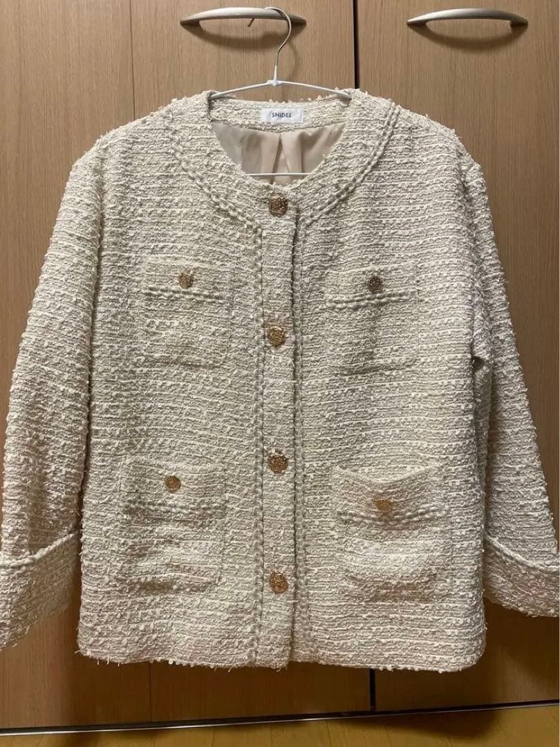 snidel オーバーサイズツイードジャケット　アイボリー