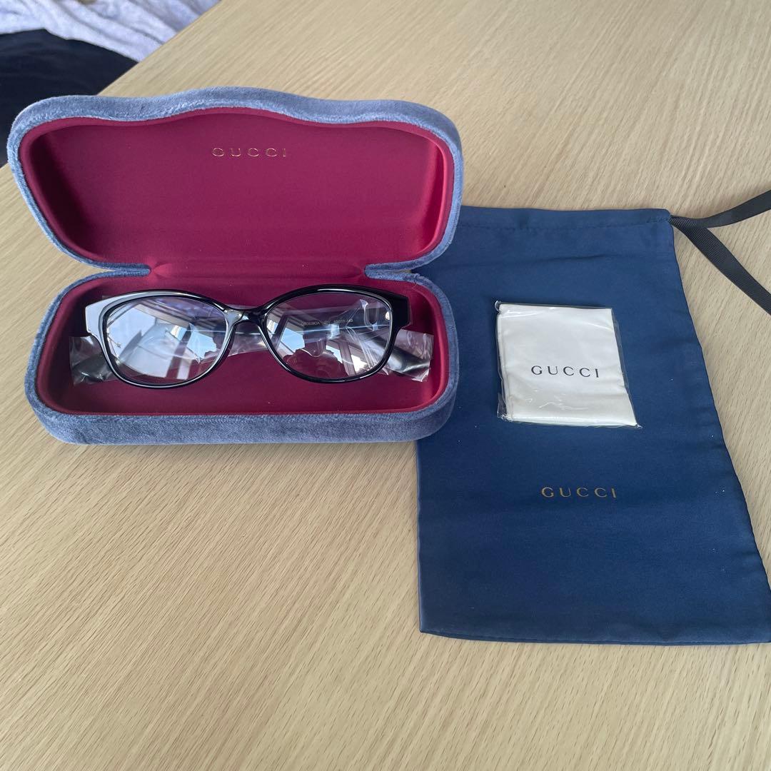 GUCCIサングラス　GG0639OA