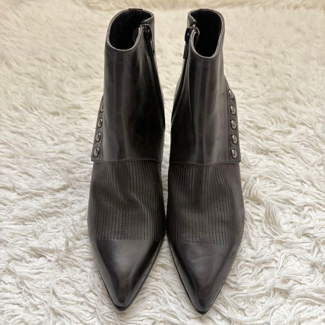 美品 シャネル ココマーク シルバー 金具　レザー ヒール ショート ブーツ
