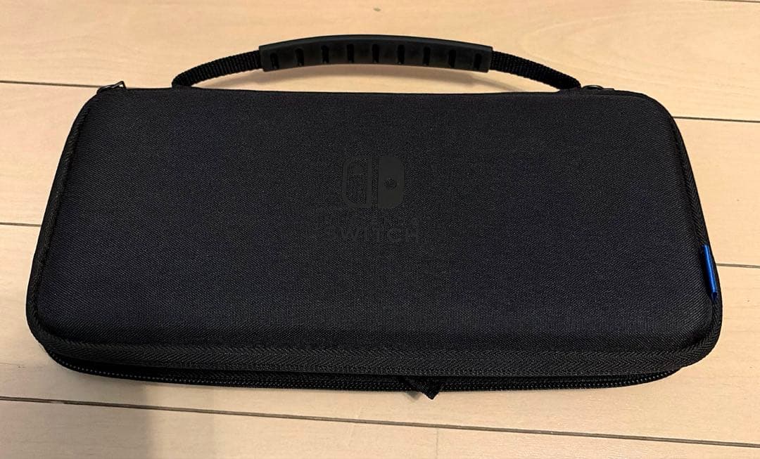 Nintendo Switch 本体 一式　＋　ケース
