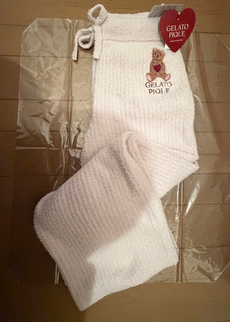 ジェラートピケ　ベビモコベア刺繍リブロングパンツ　ピンク　バレンタイン　定価以下