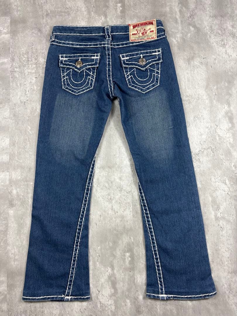 TRUE RELIGION JOEY SUPER T 28フレア io着用