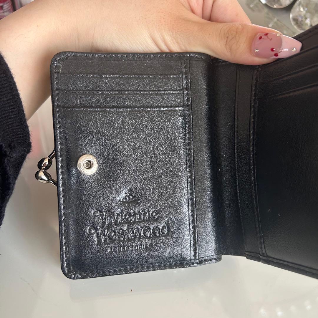 Vivienne Westwood二つ折り財布