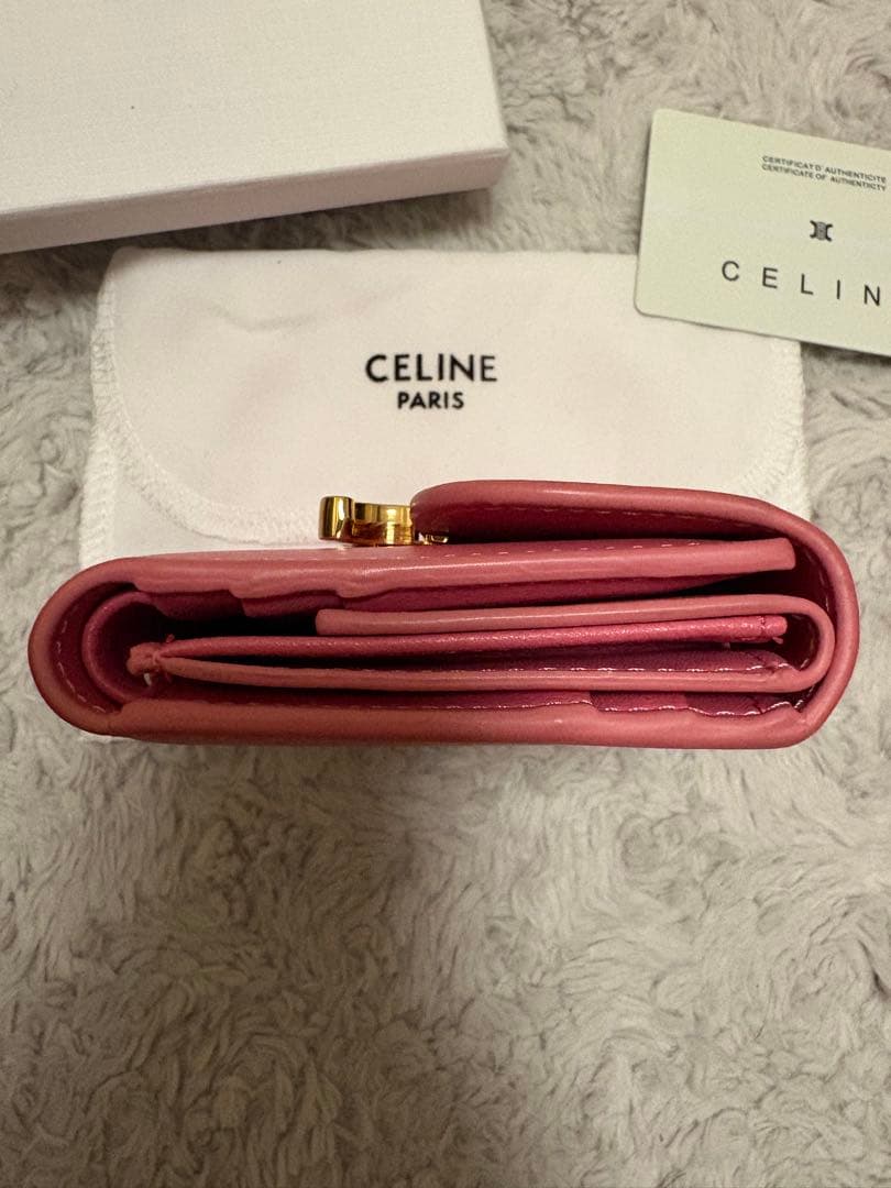 CELINE ピンクレザー 三つ折り財布