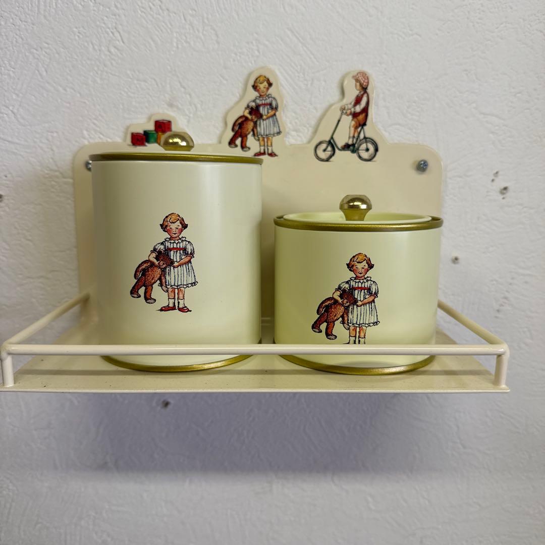 マニープチメゾンキャニスター缶大小とホーローラックセット