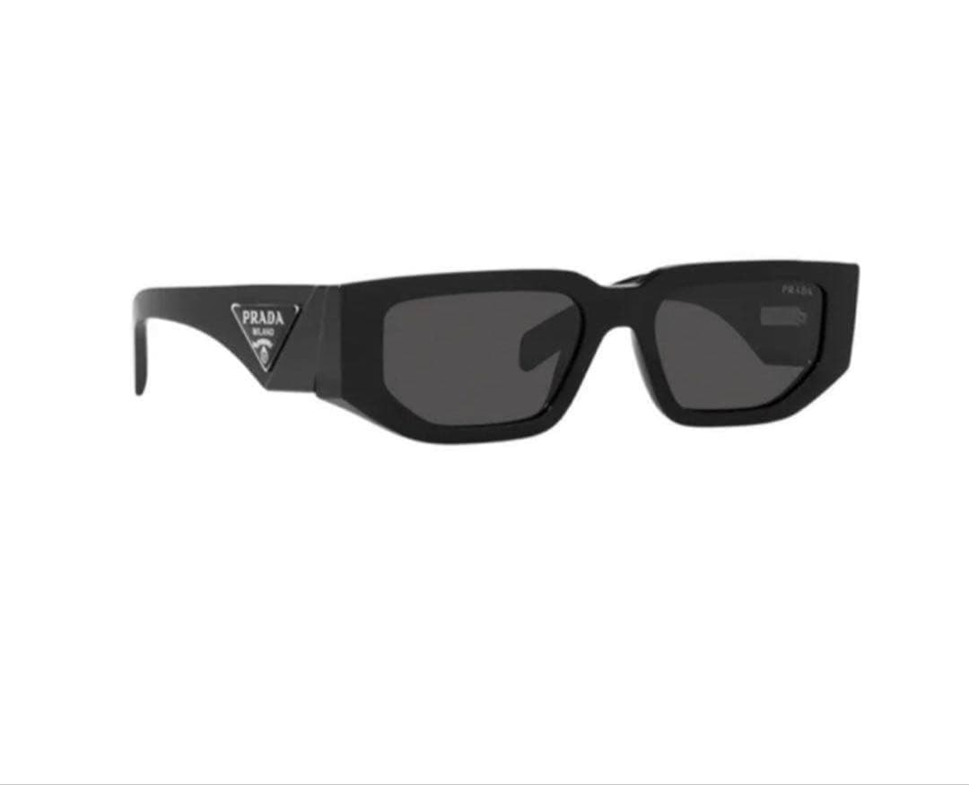 PRADA ブラックスクエアサングラス