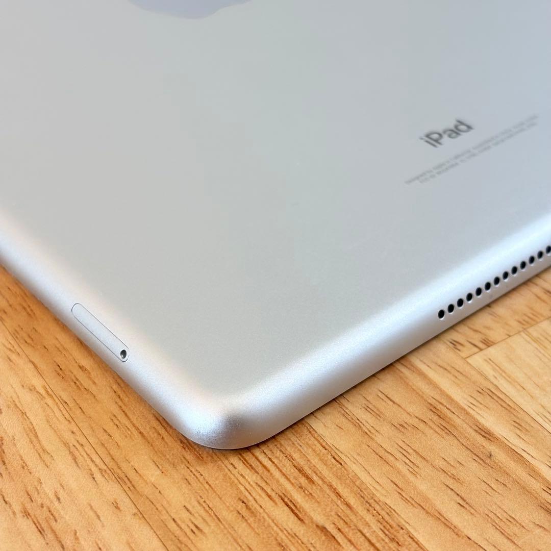 ⭐︎美品⭐︎ iPad 第6世代 32GB SIMフリー