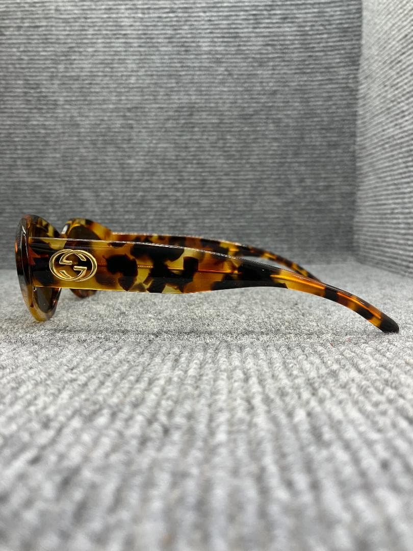 GUCCI　グッチ　サングラス　GG2195/S　252