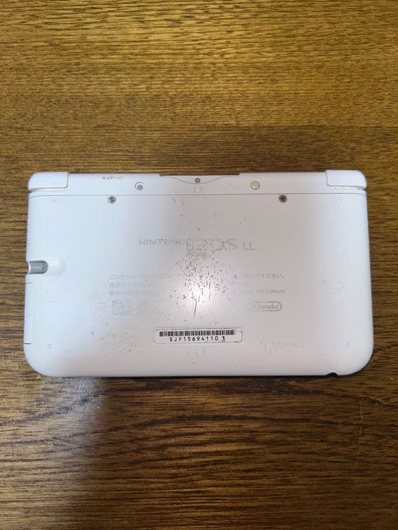 日*引様 Nintendo 3DS LL 本体＋ソフト5本セット 充電器付き 動