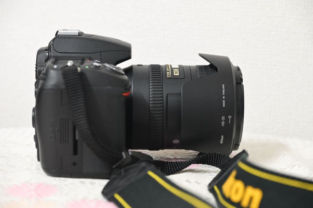 Nikon D7000 18-200 VR II レンズキット