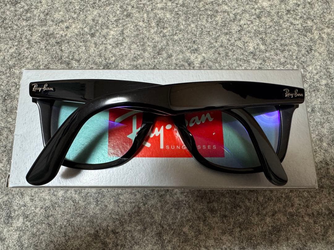 Ray-Ban Wayfarer RB2140F 901/64 ブラック