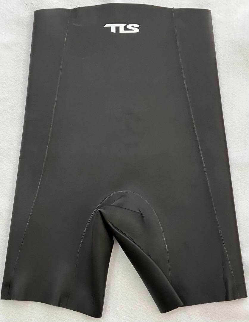 35%OFF!数量限定値下げ！TLS　腰痛緩和 HEAT PANT　2mm ML