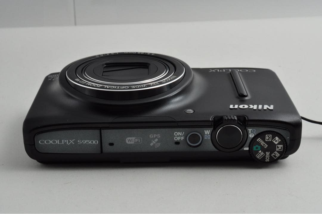美品　Nikon COOLPIX S9500 ニコン クールピクス　ブラック
