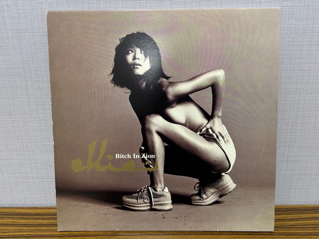 Ellie 2枚組LP Bitch In Zion