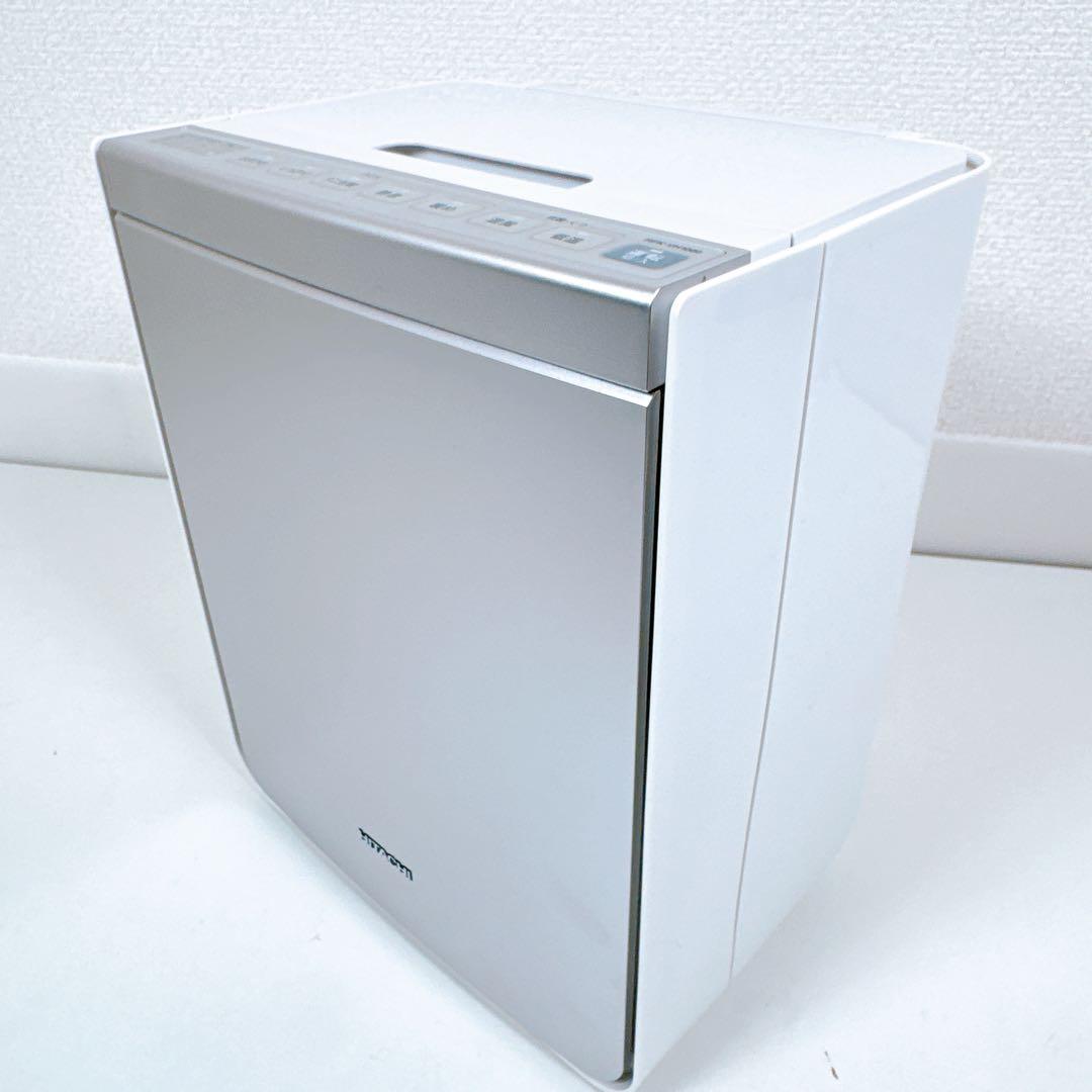 未使用 日立電気式布団乾燥機HITACHI HFK-VH1000 衣類 シルバー