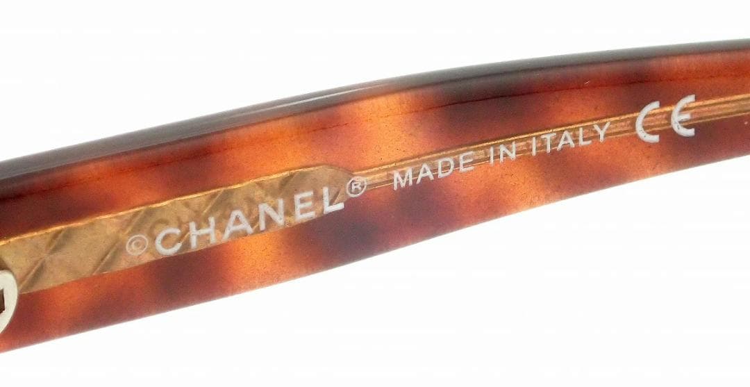 【王の泰子】CHANELサングラスブラウングラデーションベッコウココマーク