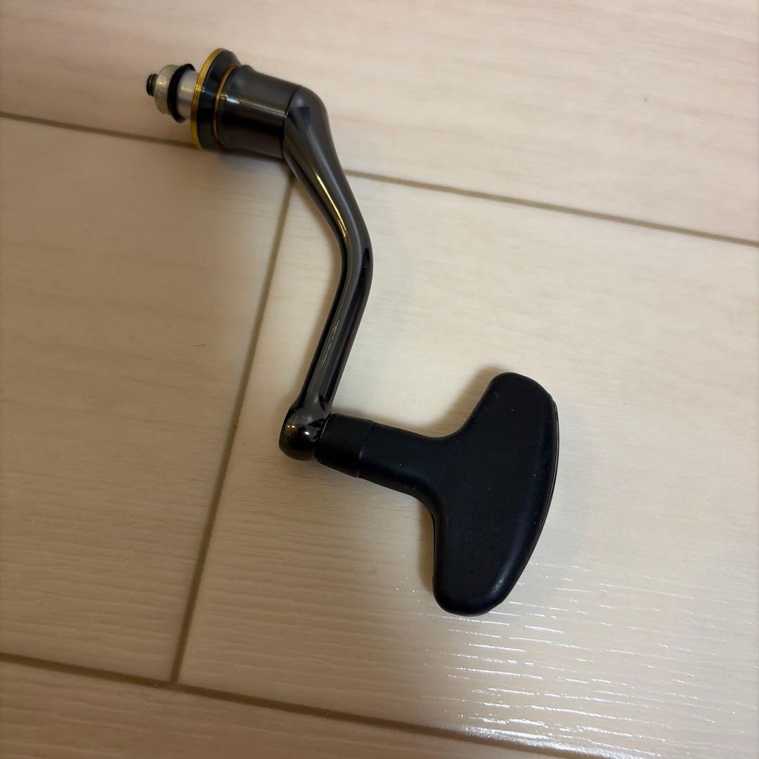 SHIMANO 24 ツインパワー C3000 MHG