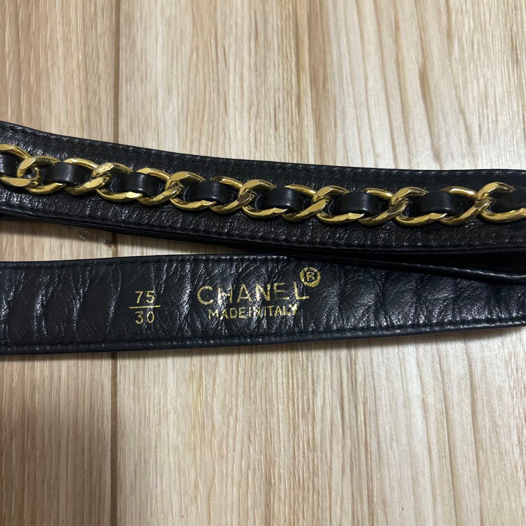 CHANEL ブラック キルティング ウエストポーチ　ヴィンテージ