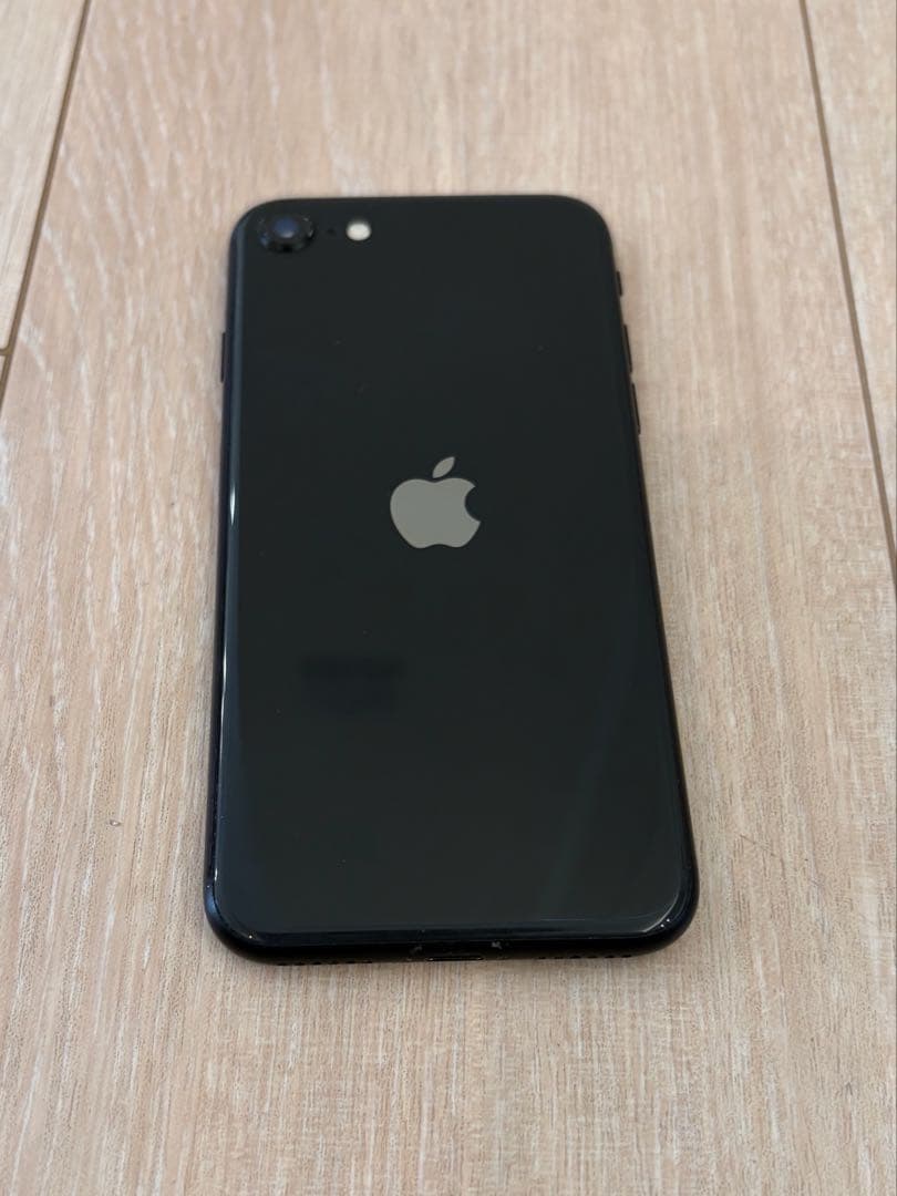 iPhone SE 第二世代　64GB