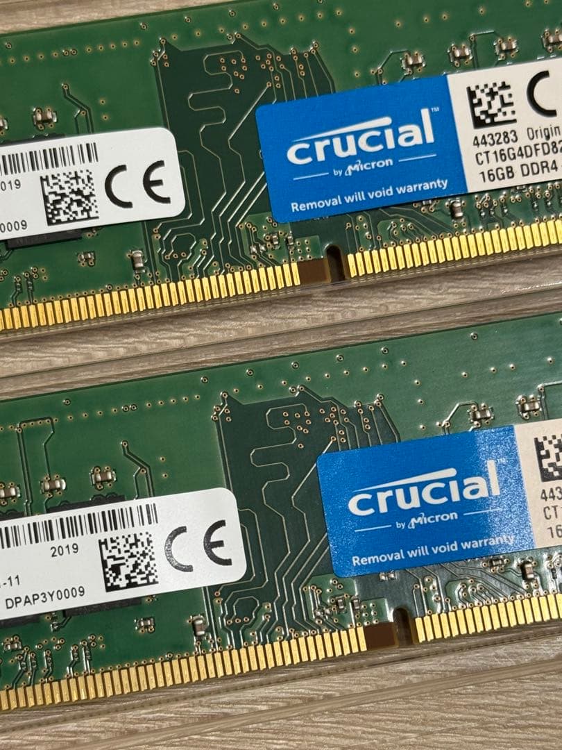 【美品】Crucial 32GB DDR4 2666 16GB×2枚