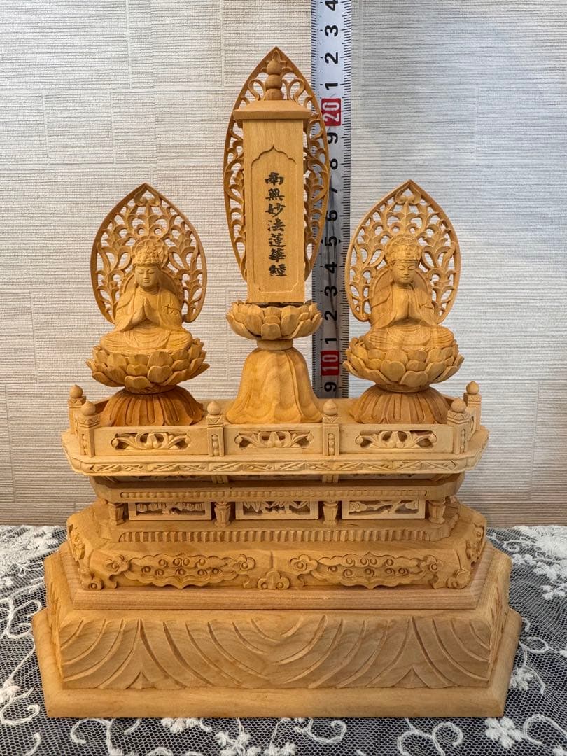 柘植手彫り飾り物