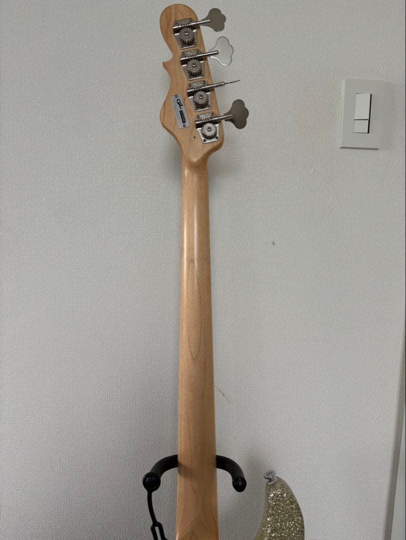 s*9様 G&L SB-2 ベース