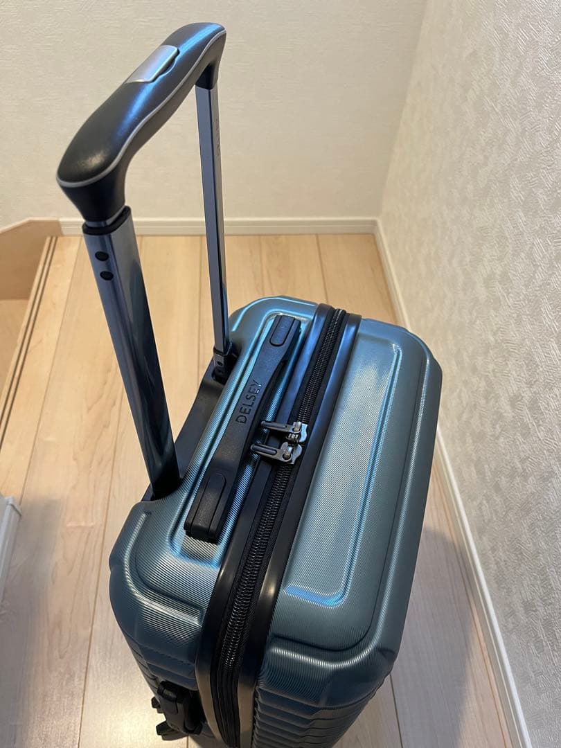 新品未使用 DELSEY PARIS スーツケース 機内持込23インチ グリーン