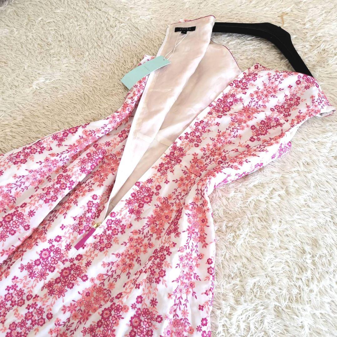 タグ付き★日本製　TOCCA 定価6.4万円　ワンピース　花柄刺繍　サイズ4
