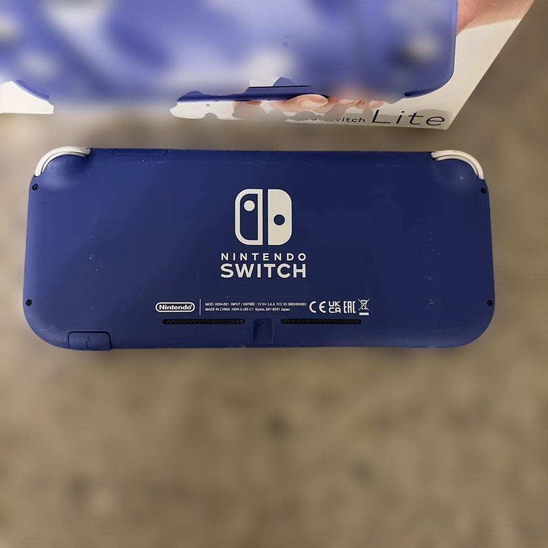 Nintendo Switch Lite 青　内容→本体＋同色カバーケース付き