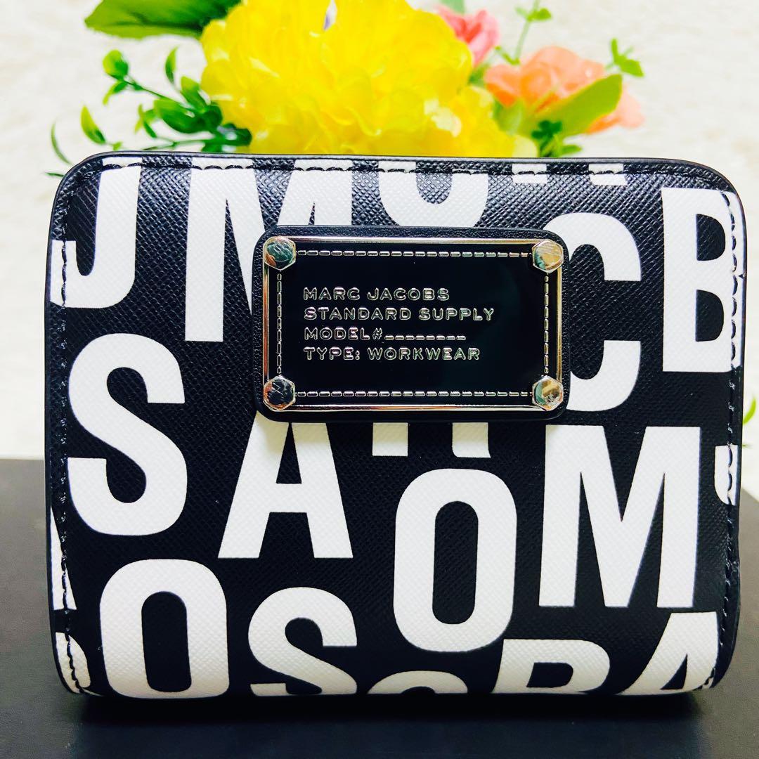 未使用級✨MARCJACOBS✨マークジェイコブス ✨二つ折り財布✨ウォレット✨