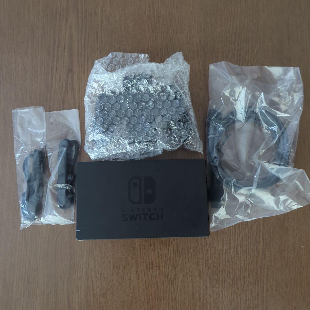 Nintendo Switch Lite 青と赤 本体 ジョイコン差込口に難