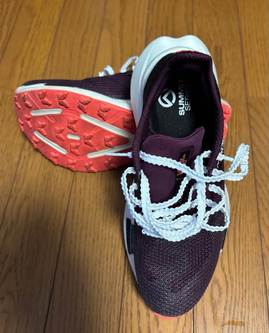 THE NORTH FACE SUMMIT SERIES ランニングシューズ