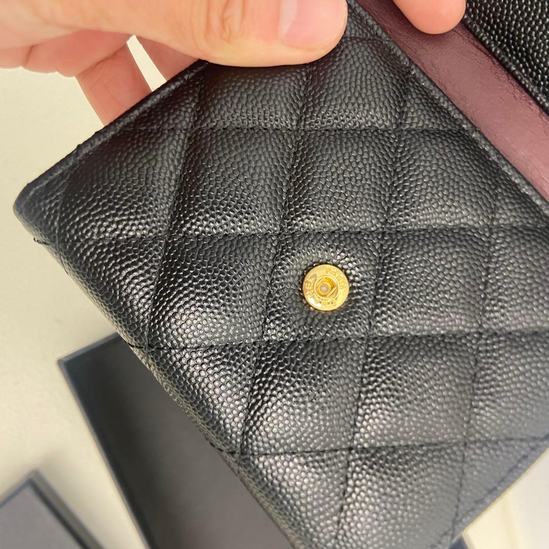 CHANEL プラック キルティングレザー 財布