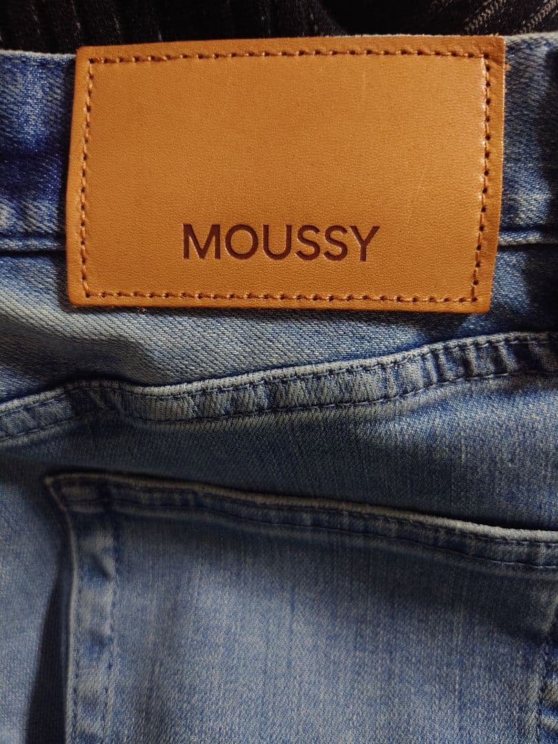 MOUSSY ADVANCED LONG LEG フレア 23インチ