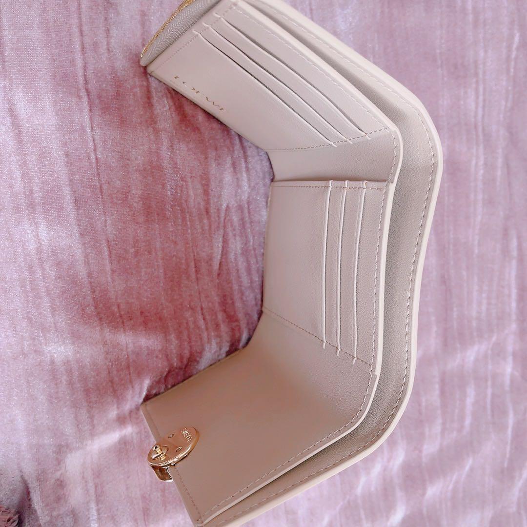 【ロエベ】二つ折り財布