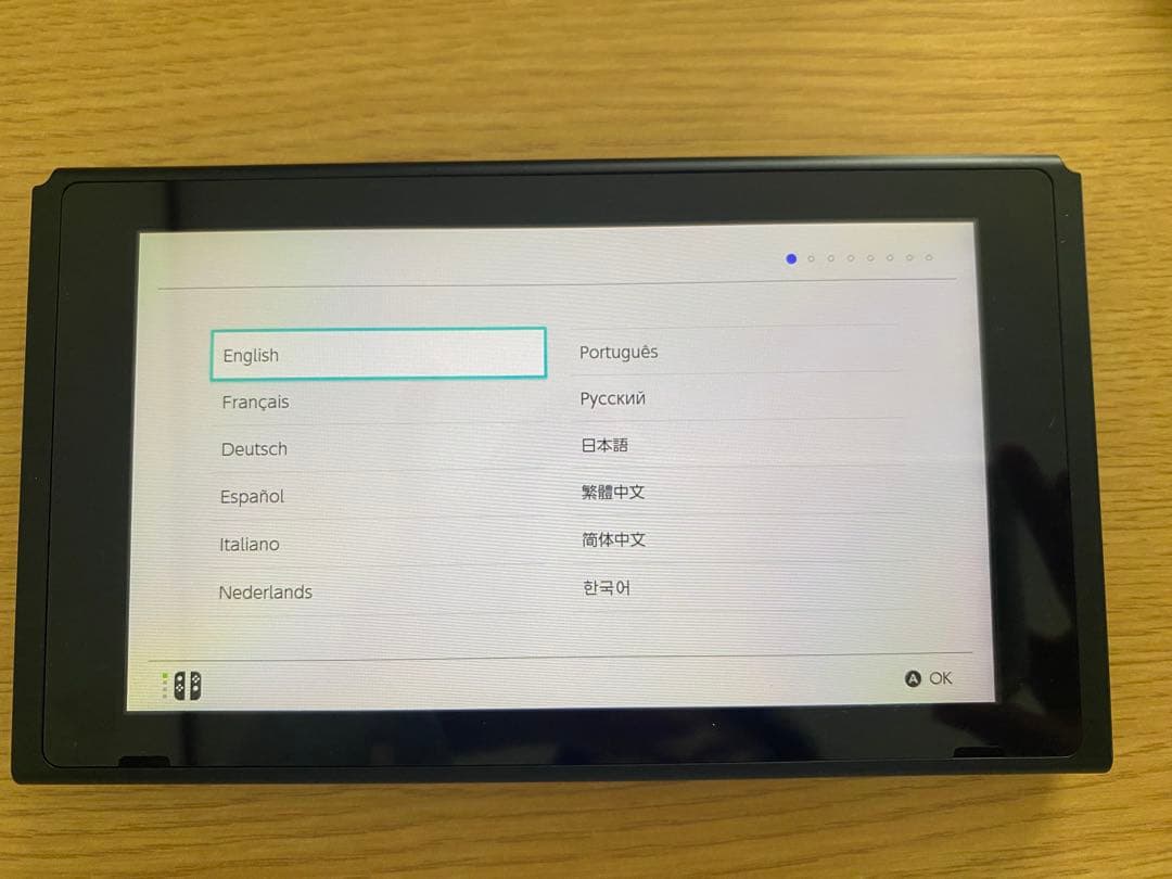 Hana　Nintendo Switch 本体 + Joy-Con 4つ