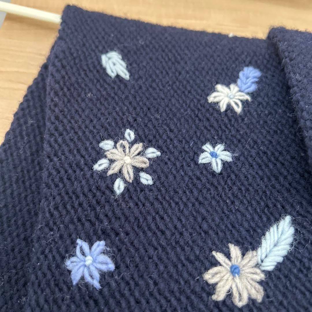 ビームスボーイ　刺繍　マフラー