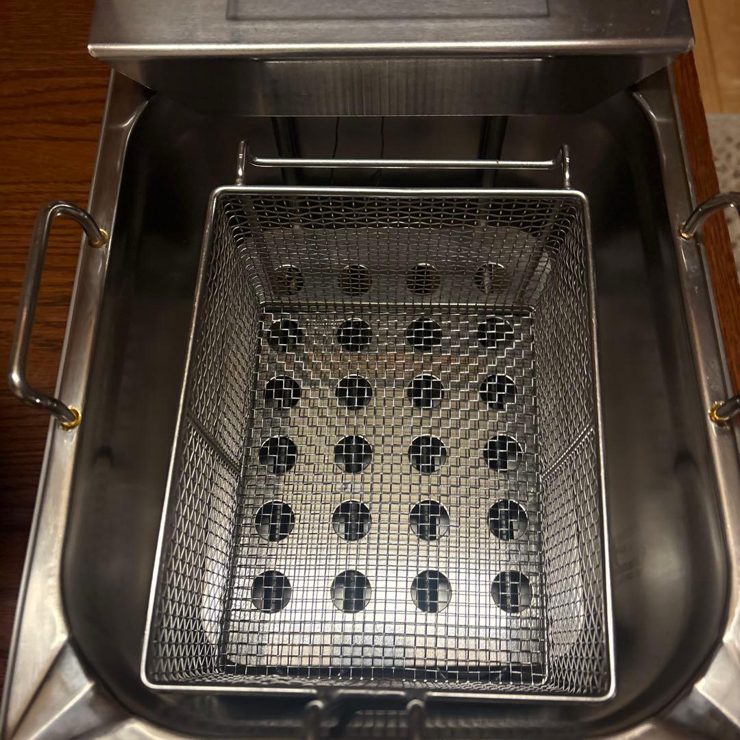 2020年製 tanico 業務用 電気フライヤー 卓上タイプ TCFL-8B