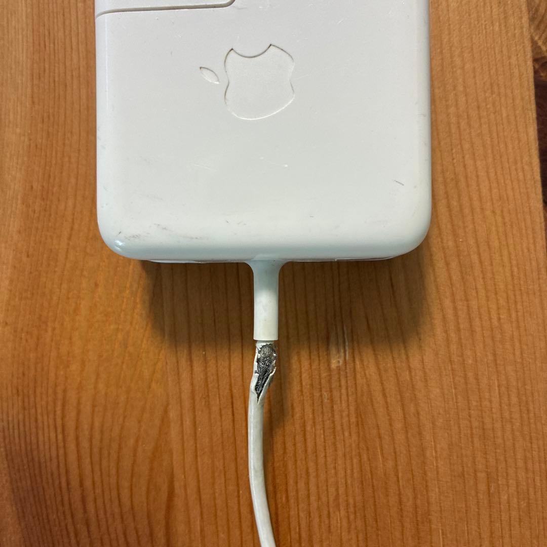Apple MacBook Air シルバー 充電器付き