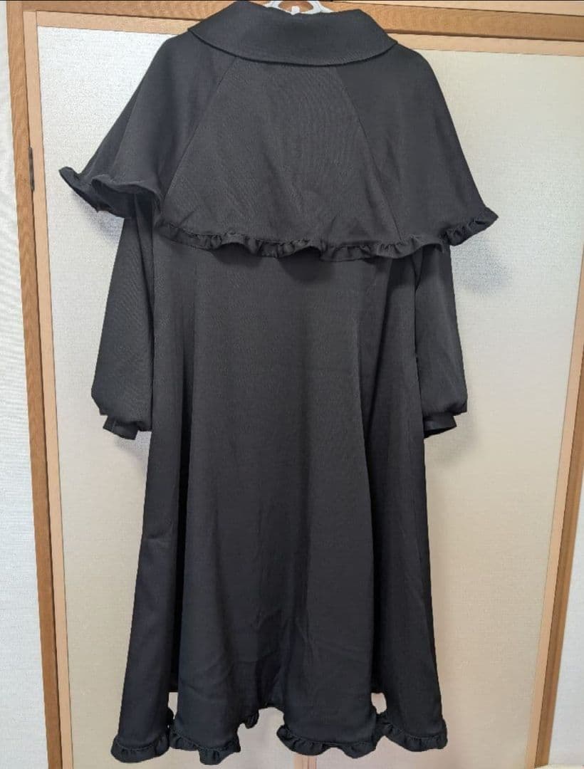 しまむら　青木美沙子　コラボ　ケープコート　4L　黒