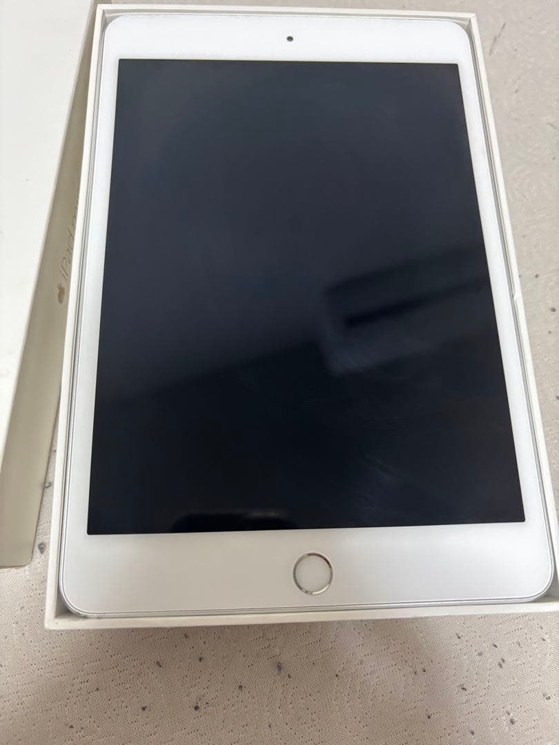 D*X様 Apple iPad Pro (10.5インチ) 64GB バッテリー
