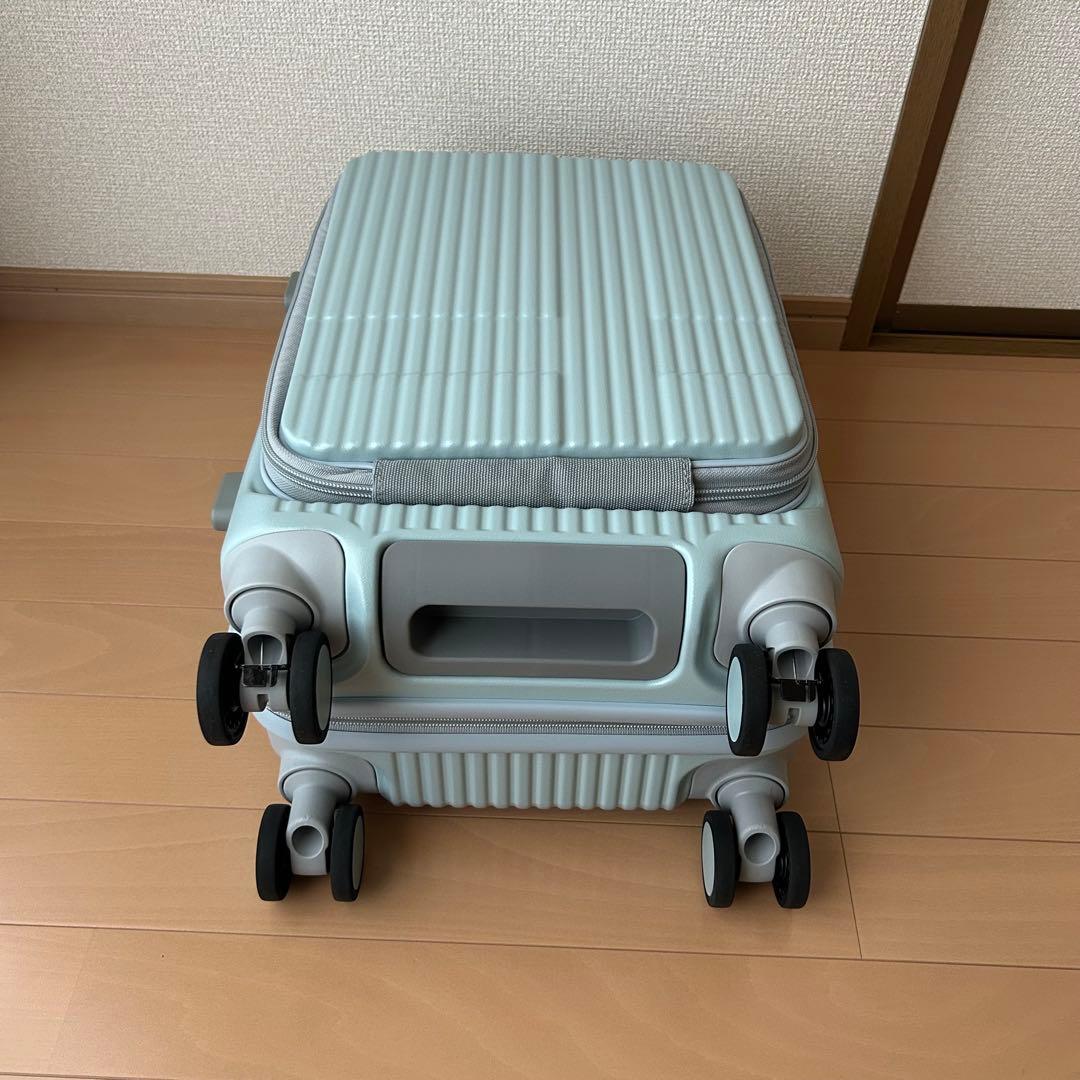 イノベータースーツケース inv30 21L ペールブルー 機内持ち込み可