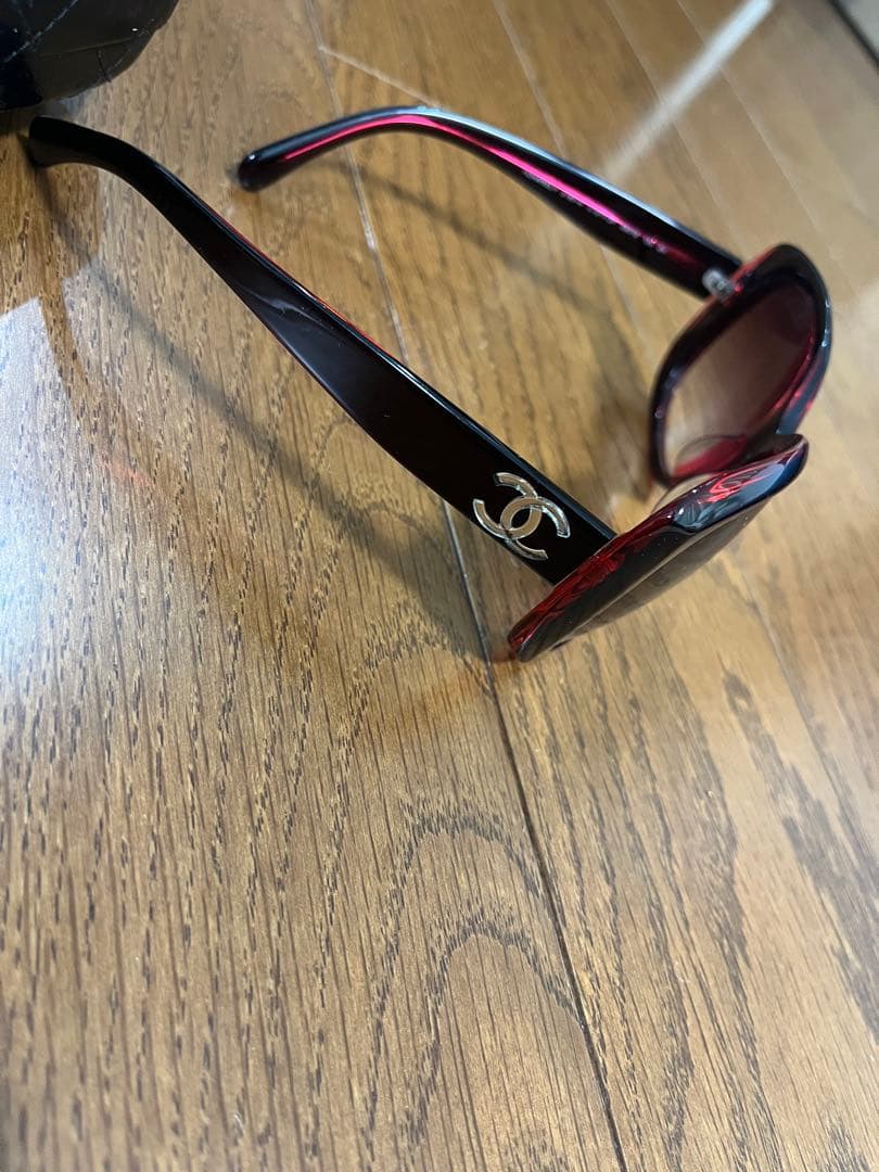 Chanel サングラス ケース付き