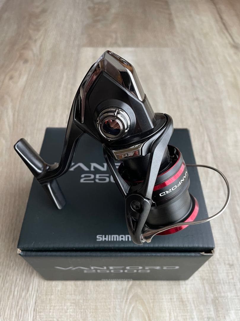 m*A様 SHIMANO 20VANFORD 2500S スピニングリールUSE