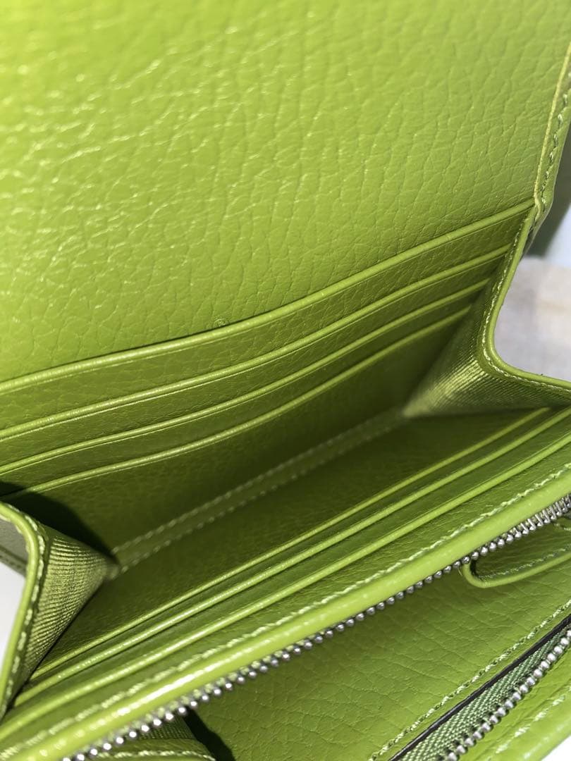 新品未使用　GUCCI GGマーモント　ミニウォレット　財布　グリーン　金運
