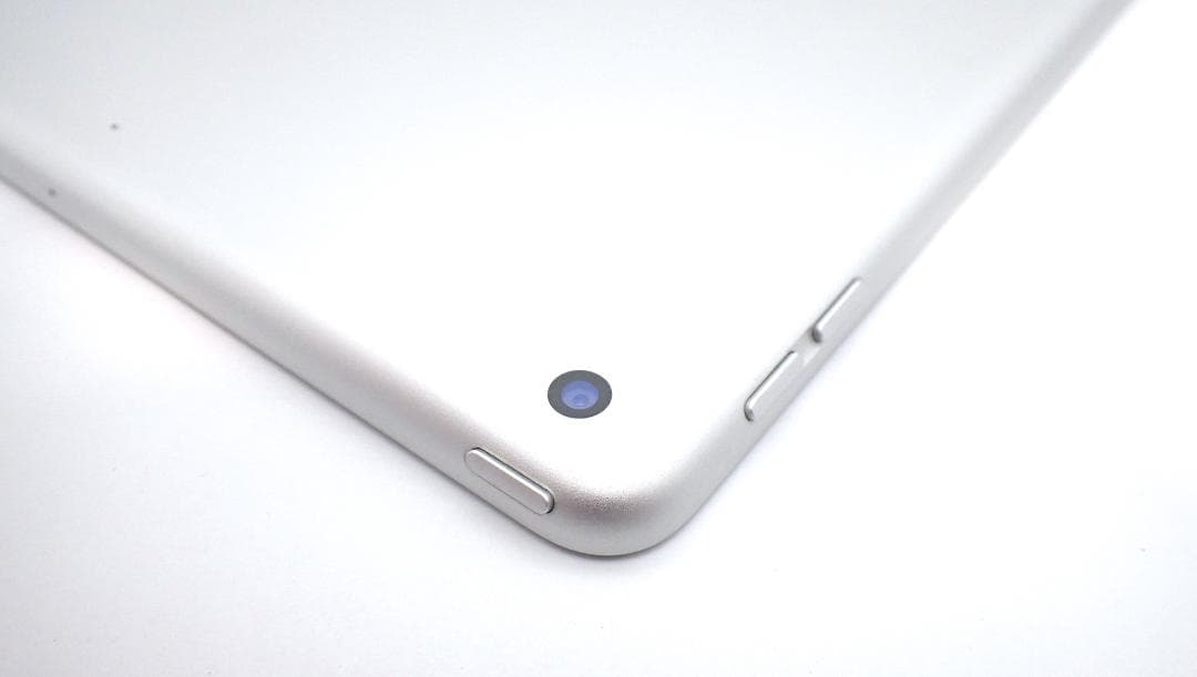iPad 第8世代 動作問題無し　容量　128G　美品!!