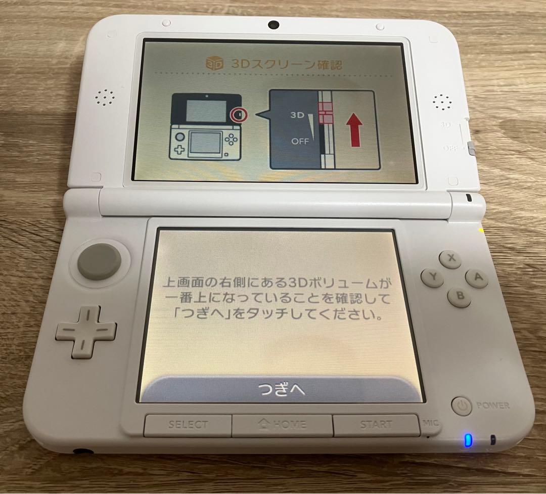 【極美品】ニンテンドー3DS LL ピンク×ホワイト