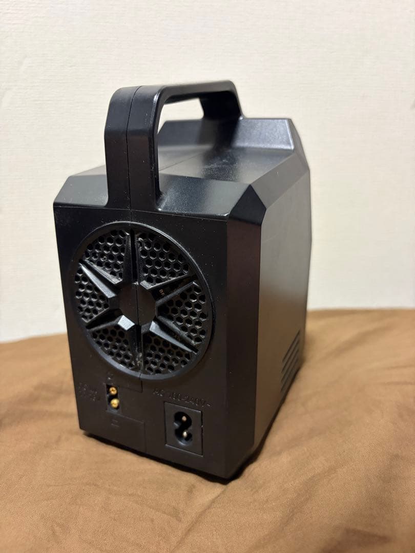 HiTec ハイテック　X2 AC VERTICAL 充電器