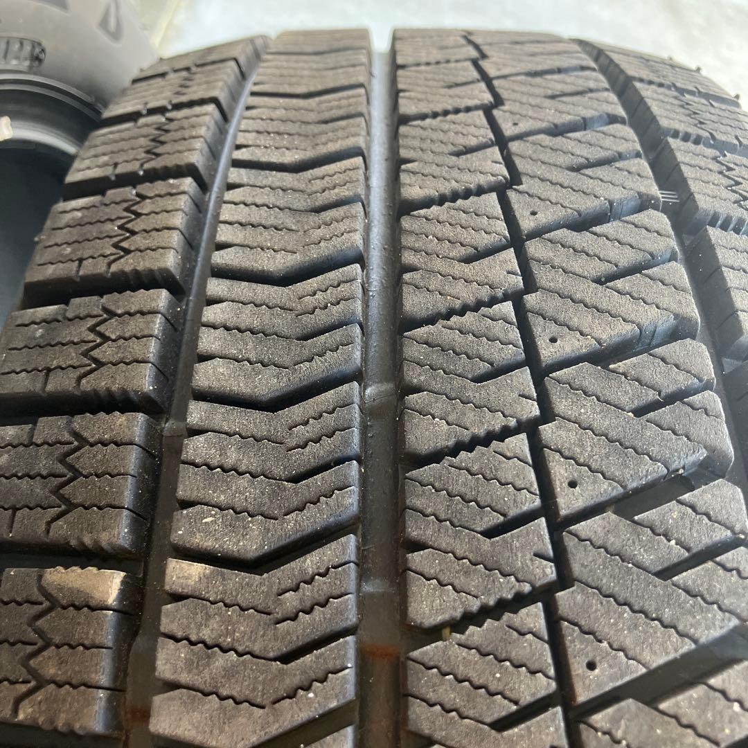 スタッドレスタイヤVRX2 2本セットバリ山185／55R-16 2023年製